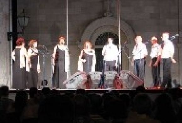 Nastup mješovite klape 'Mareta' 26.07. 2009. 